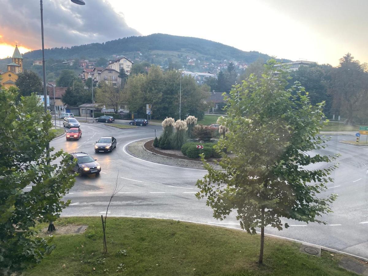 Apartman "Amy Delux" Zenica Exterior foto