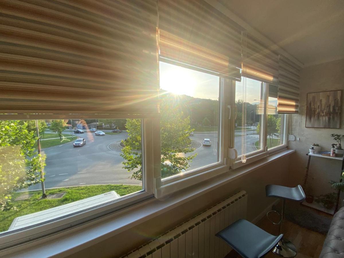 Apartman "Amy Delux" Zenica Exterior foto